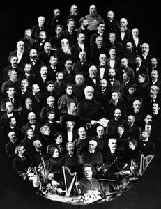Montaje de retratos de profesores del Conservatorio de San Petersburgo, la academia musical más antigua de Rusia, 1896 de Russian Photographer